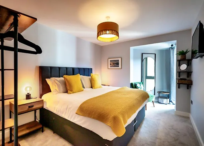 Bootham Row 11 * York